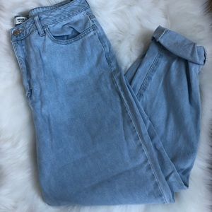 Mom jeans